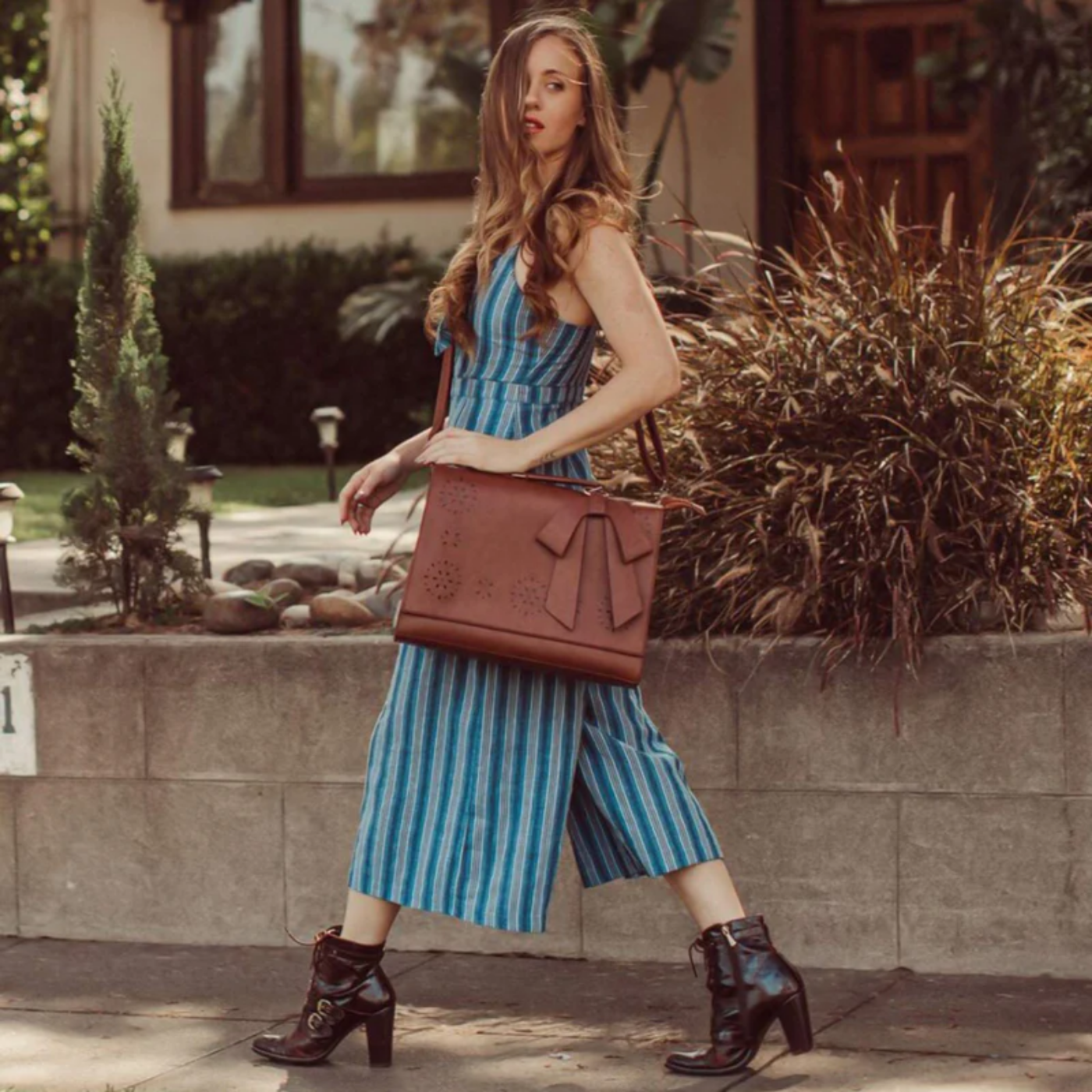 Helen – Stylowa kokarda – Torebka damska-10287801565527-Krystyna Skórzane Atelier